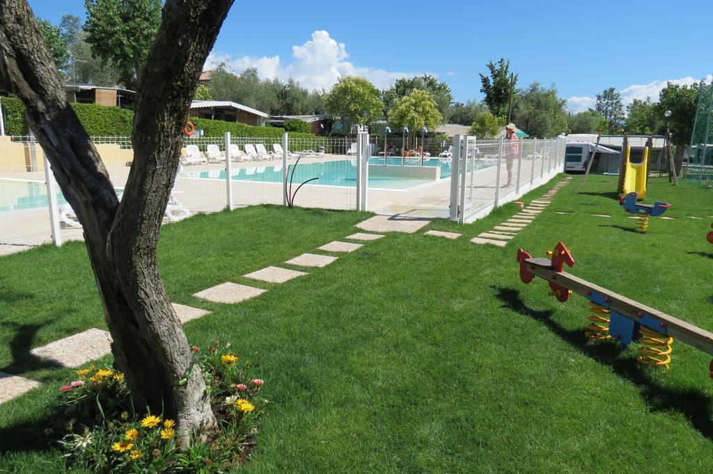 Camping San Michele Ξενοδοχείο Moniga del Garda Εξωτερικό φωτογραφία